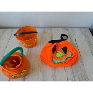 Pumpkin jack o lantern basket trick or treat Halloween decor plush iridescent